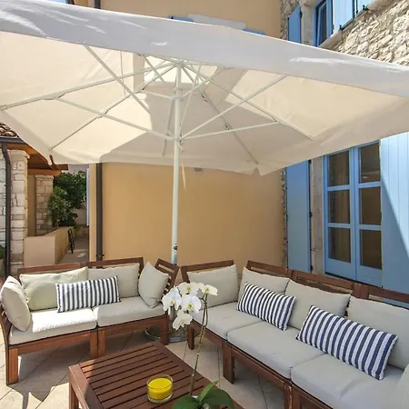 Regina Perci Holiday home Frata