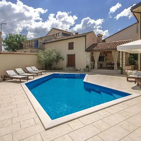 Holiday home Regina Perci